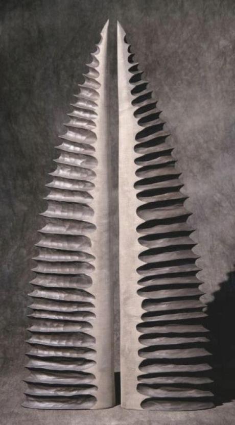 MERAVIGLIOSE SUPERFICI E TEXTURES NELLE SCULTURE DI LEGNO DI THIERRY MARTENON