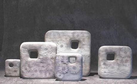 MERAVIGLIOSE SUPERFICI E TEXTURES NELLE SCULTURE DI LEGNO DI THIERRY MARTENON