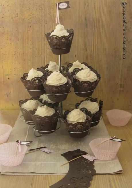 Red Velvet Cupcakes con frosting al cocco