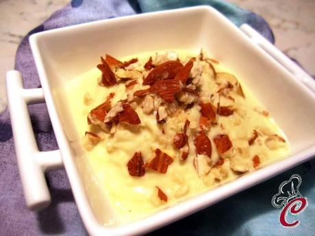 Crema di lupini e broccoli con tofu e granella di mandorle: il binario che unisce leggerezza e gusto