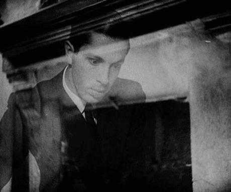 TI CAGHI IN MANO – Filmografia vampirica base – Parte I (Anni Venti-Anni Cinquanta) TI CAGHI IN MANO – Filmografia vampirica base – Parte I (Anni Venti-Anni Cinquanta)