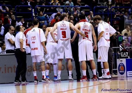 Brindisi, Cantù e Siena in vetta, continua a risalire Milano