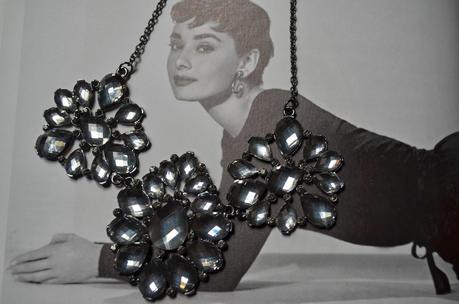 AUDREY, A REFLEX AND MY BIJOUX COLLECTION - PART. 2 AUDREY, A REFLEX AND MY BIJOUX COLLECTION - PART. 2