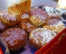 Muffin light alle mele e mandorle, 140 Kcal