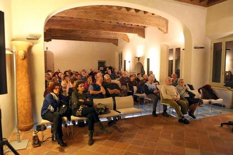 La serata con Giacomo Casadio e le foto di Paolo Guerra