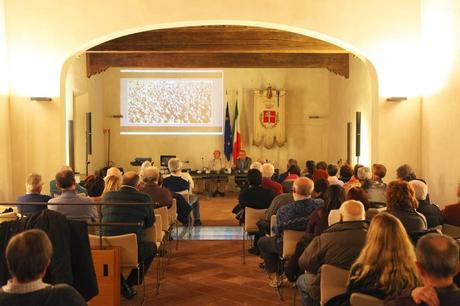 La serata con Giacomo Casadio e le foto di Paolo Guerra