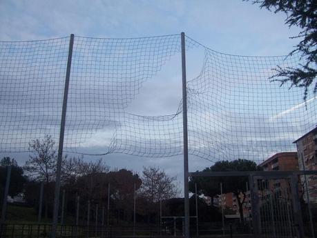 Il Parco Caduti del Mare alla Garbatella. Un parco tenuto in maniera pietosa