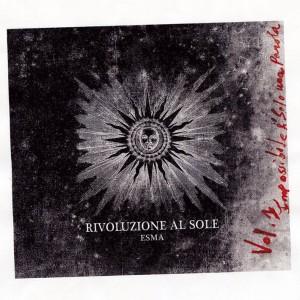 “Rivoluzione al Sole Vol.1″ di Esma: dieci canzoni eterogenee dove si sentono (r)umori ruvidi