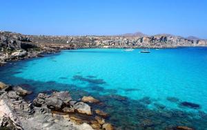 Favignana_cala_rossa