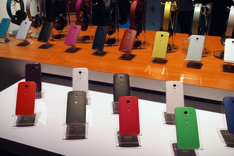 Motorola Moto X case colors 4 Motorola Moto X in Italia? No no no...