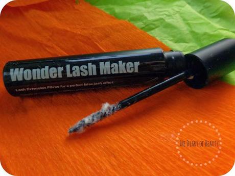 Glamstripes // Wonder Lash Maker & Lash Extension Powder.