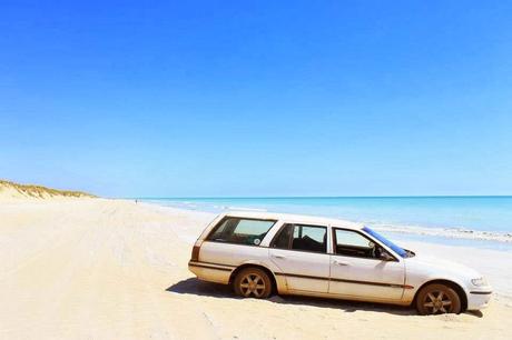 MOLLO TUTTO E VOLO IN AUSTRALIA