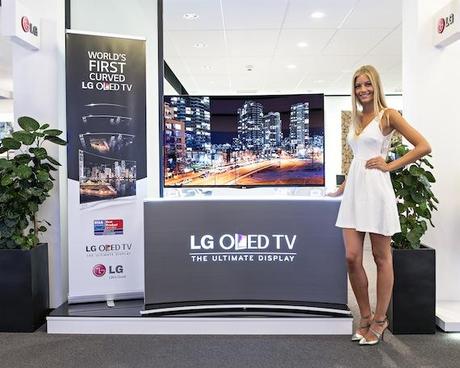 LG CURVED OLED TV LG: Dal 1 Gennaio 2014 i device Garanzia Europa verranno riparati in Italia!