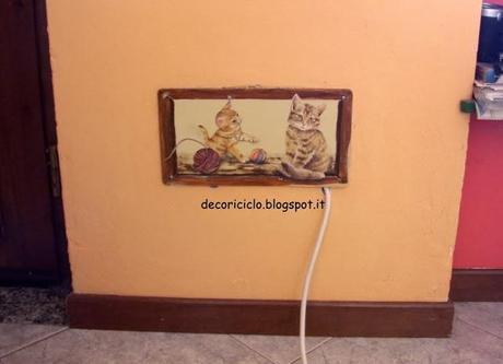 Camuffare una scatola di derivazione dell'impianto elettrico