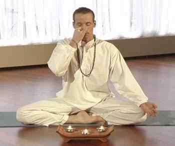 Ringiovanire con la respirazione pranayama