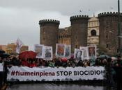 Biocidio: Napoli “Guerra aperta”