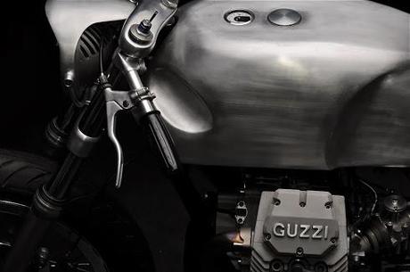 V7 Classic by Revival Cycles