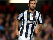 Juventus, l’agente Vucinic Londra