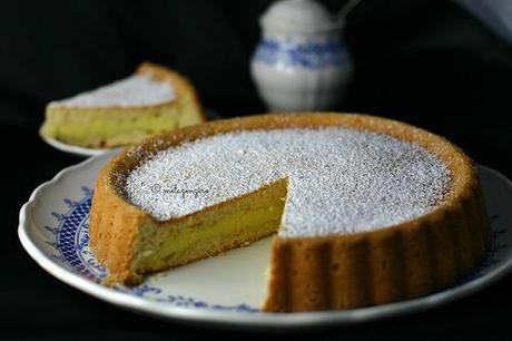 Torta Nua cotta con la crema