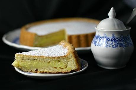 Torta Nua cotta con la crema