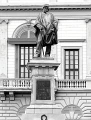 Firenze - Monumento a Garibaldi - Lungarno Vespucci 