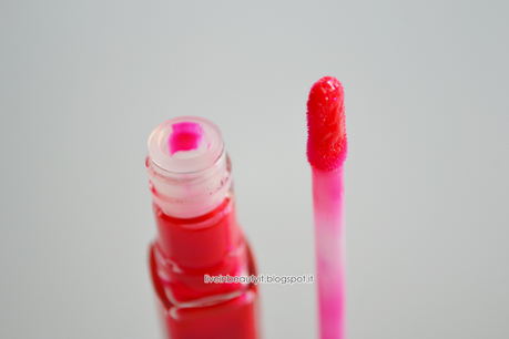 Revlon, Colorbust Lip Gloss - Review and swatches