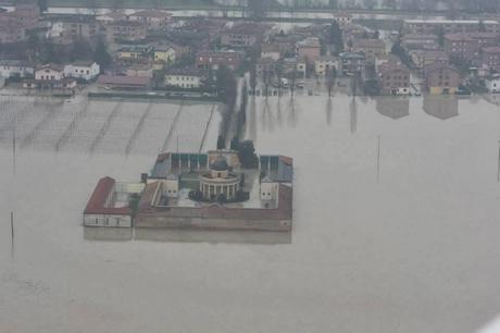 ALLUVIONE!!! DA TERREMOTATA AD ALLUVIONATA!!!!