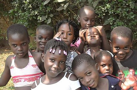 IN UN GIARDINO DI KAMPALA