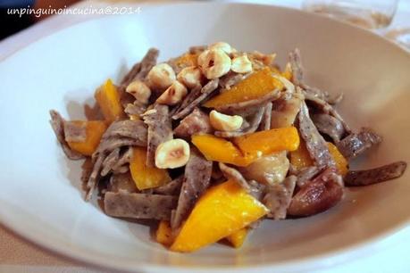 Pizzoccheri con zucca, castagne e nocciole