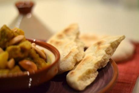 tajine vitella e pane arabo