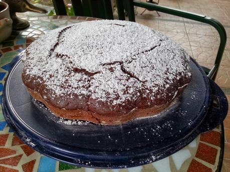 Torta al cioccolato e arancia.