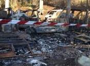 Luino (VA): ecco foto resti camper distrutti nell’incendio divampato ieri sera