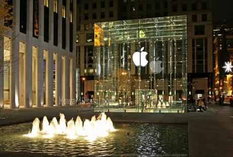 Apple Store Lg 600x405 Sincrina il cubo di cristallo dellApple Store di New York !!