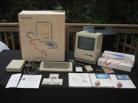 Macintosh compie 28 Anni!