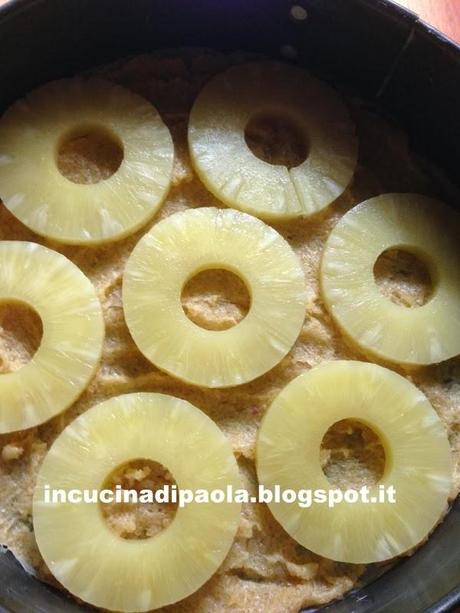 Torta all'ananas rovesciata