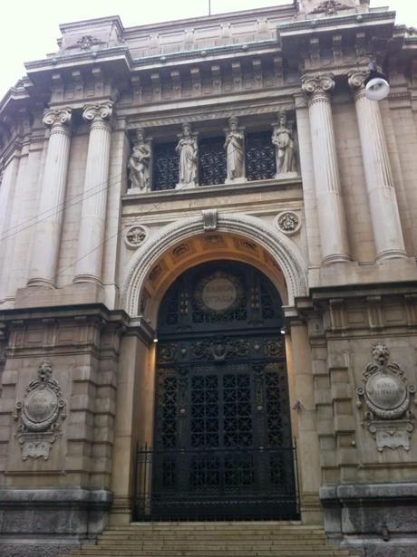 Sfumature di Milano, la Basilica di Sant'Ambrogio.