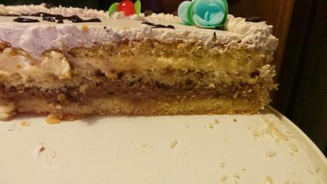 Torta di compleanno al caffè e sambuca.