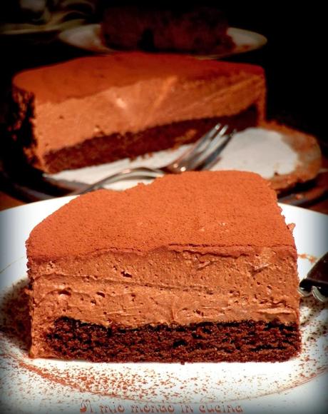 TORTA con mousse di CIOCCOLATO e CREMA di MARRONI