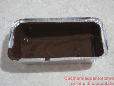 Torrone di cioccolata