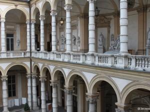 Il consiglio del Dipartimento di Lingue dell'Università di Torino conclude le votazioni. L'approvazione del numero chiuso sembrava ormai cosa fatta.