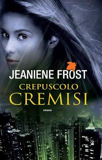 RECENSIONE: Crepuscolo cremsi di Jeaniene Frost