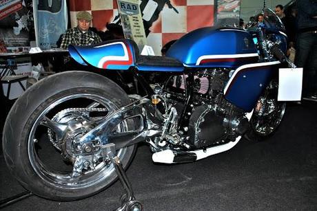 GSX750 by Kikishop Customs