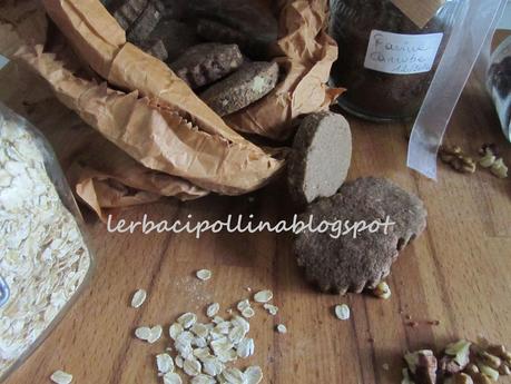 Biscotti croccanti con farina di carrube