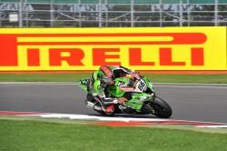 Pirelli Sykes Kawasaki action