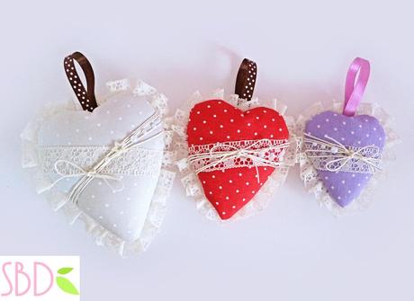 Cuori di Stoffa (no cucito) - Fabric hearts (no sew)