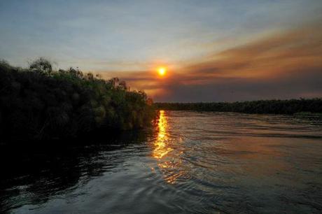 tramonto sull'Okawango