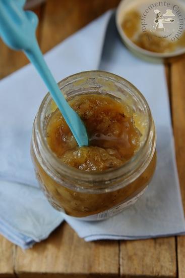 Marmellata di banane e mele 