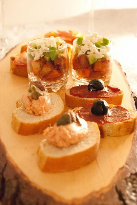 Aperitivo innamorato al pomodoro