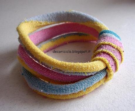 riciclo calzini bracciali ed elastici per capelli 4