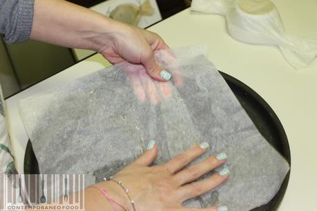 realizzazione contenitori carta forno per gratin contemporaneo food 1 Risotto di scampi al cartoccio con melanzane e mozzarella